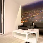 Urban Apartments Strossa